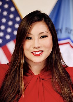 Caroline Pham